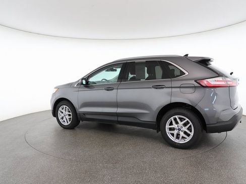 Used 2022 Ford Edge SEL w/ Convenience Package image 9