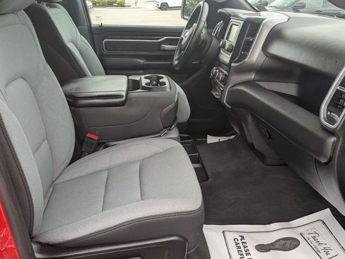 Used 2024 RAM 1500 Lone Star AWD/4WD image 30