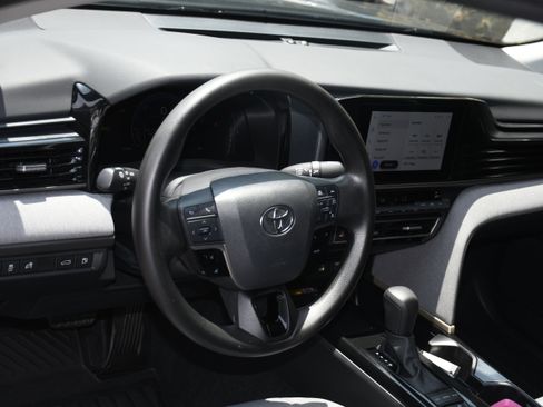 Certified 2025 Toyota Camry LE w/ Convenience Package FWD image 8