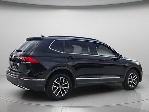 Used 2020 Volkswagen Tiguan SE FWD image 6