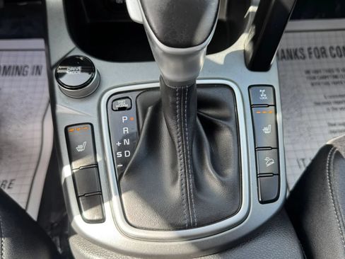 Used 2021 Kia Seltos S AWD/4WD image 52