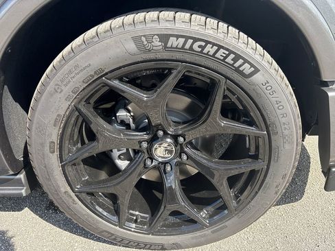 New 2025 Ford F150 Lariat w/ Equipment Group 502A High image 9