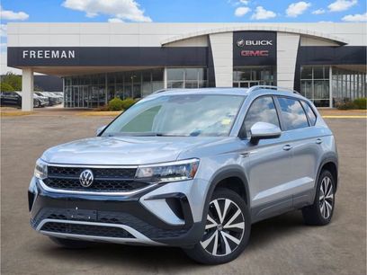 Used 2024 Volkswagen Taos SE w/ MDO Package