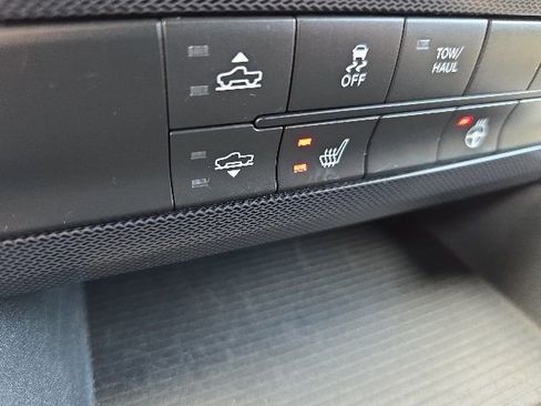 Used 2017 RAM 1500 Rebel image 18