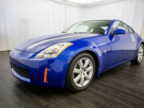 Used 2005 Nissan 350Z Coupe w/ (N93) Cargo Convenience Pkg RWD image 23