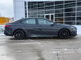 Used 2025 Toyota Camry SE video 2