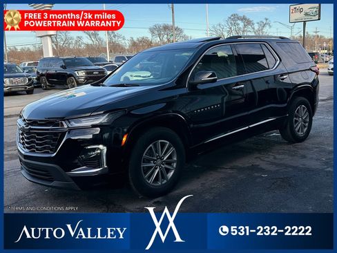Used 2022 Chevrolet Traverse Premier w/ LPO, Floor Liner Package AWD/4WD image 3