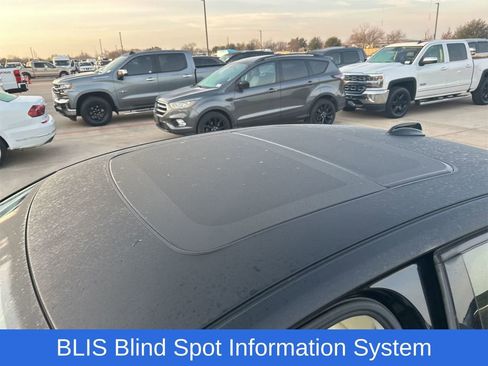 Used 2020 Volvo S60 T6 Momentum image 9