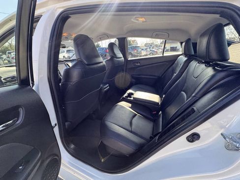 Used 2017 Toyota Prius Prime Plus image 30