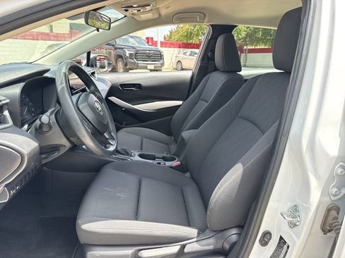 Used 2024 Toyota Corolla LE FWD image 25