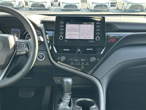 Certified 2023 Toyota Camry SE image 29