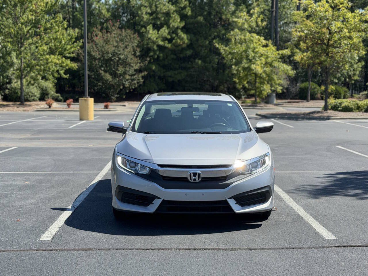 Used 2017 Honda Civic EX image 2