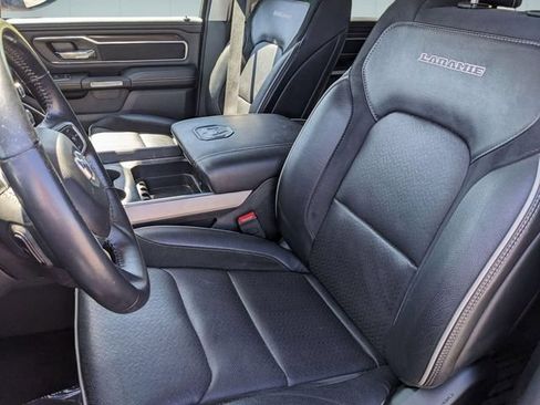 Used 2022 RAM 1500 Laramie AWD/4WD image 12
