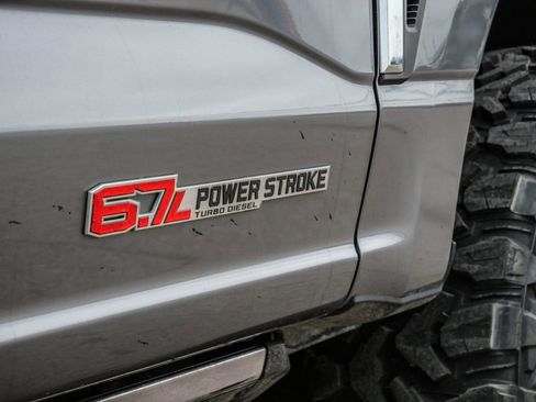 Used 2024 Ford F250 Platinum AWD/4WD image 10