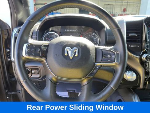 Used 2024 RAM 1500 Laramie AWD/4WD image 15
