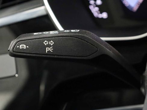 Used 2023 Audi Q3 2.0T Premium Plus w/ Premium Plus Package image 28