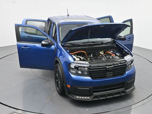 Used 2024 Ford Maverick Lariat w/ Black Appearance Package image 26