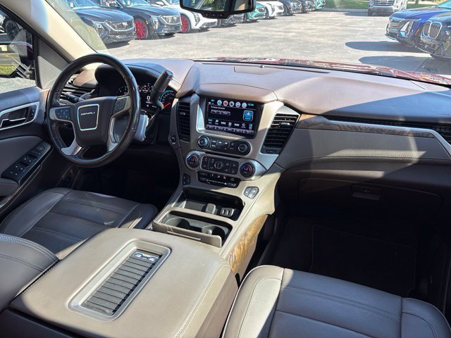 Used 2018 GMC Yukon Denali w/ Denali Ultimate Package AWD/4WD image 31