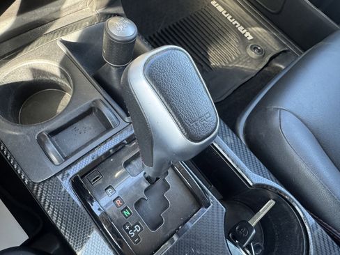 Used 2018 Toyota 4Runner TRD Pro AWD/4WD image 31