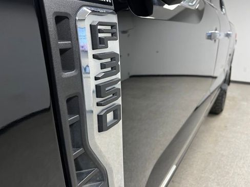 Used 2024 Ford F350 Platinum w/ Tremor Off-Road Package image 12