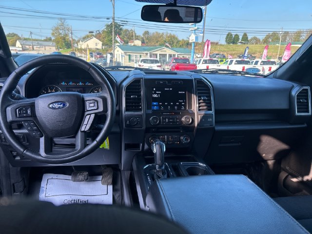 Used 2017 Ford F150 XLT w/ Equipment Group 302A Luxury AWD/4WD image 12