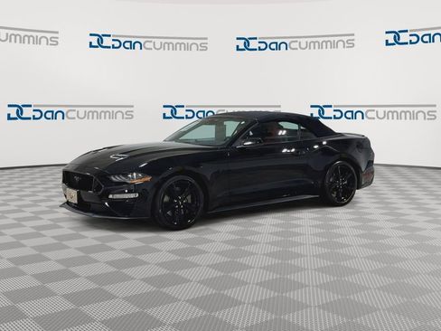 Used 2021 Ford Mustang GT Premium RWD image 5