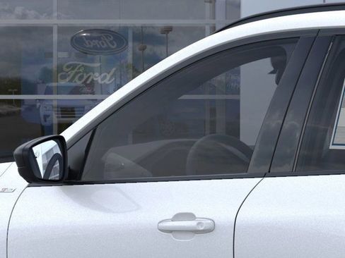 Certified 2025 Ford Escape ST-Line w/ Cold Weather Package AWD/4WD image 21