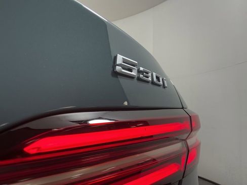 Certified 2024 BMW 530i xDrive w/ M Sport Package image 32