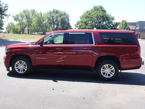 Used 2017 Chevrolet Suburban LT AWD/4WD image 9