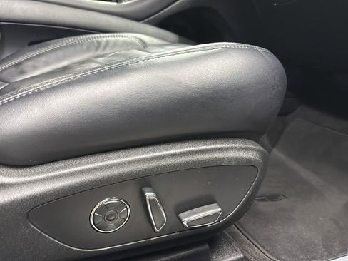 Used 2017 Lincoln MKZ Reserve image 25