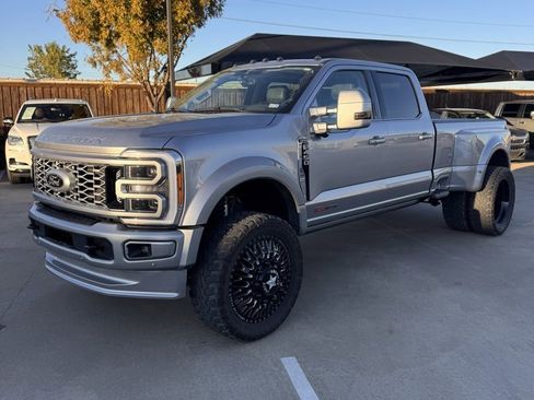 Used 2023 Ford F450 Limited w/ FX4 Off-Road Package image 3