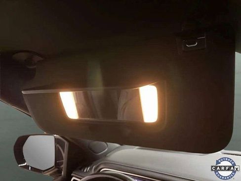 Used 2023 GMC Yukon XL Denali image 50