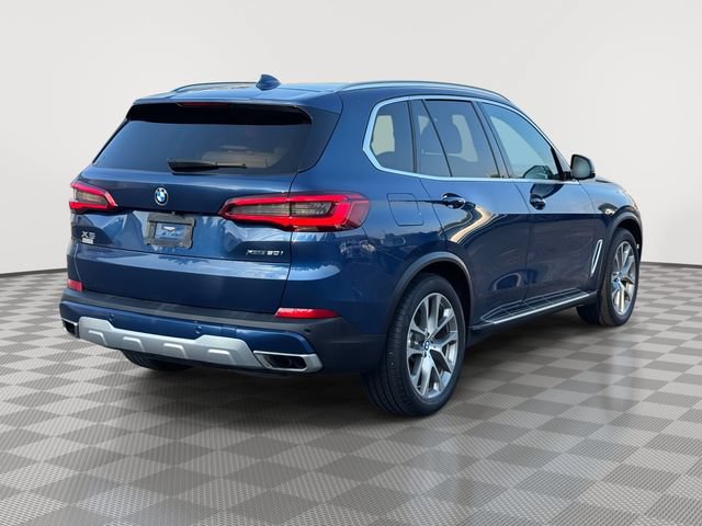 Used 2020 BMW X5 xDrive50i w/ Premium Package AWD/4WD image 6