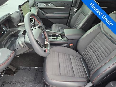 Certified 2025 Ford Explorer ST-Line w/ Premium Package RWD image 12