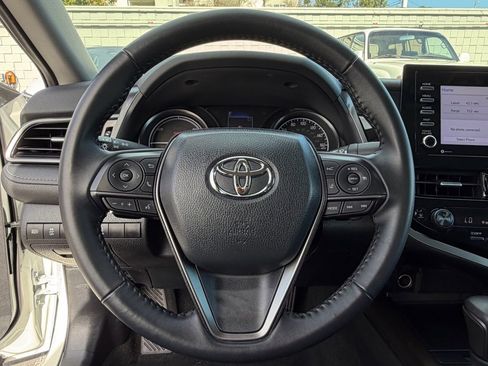 Certified 2022 Toyota Camry SE image 19