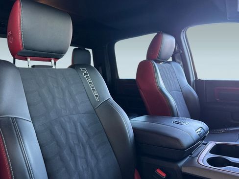 Used 2016 RAM 1500 Rebel w/ Luxury Group image 31