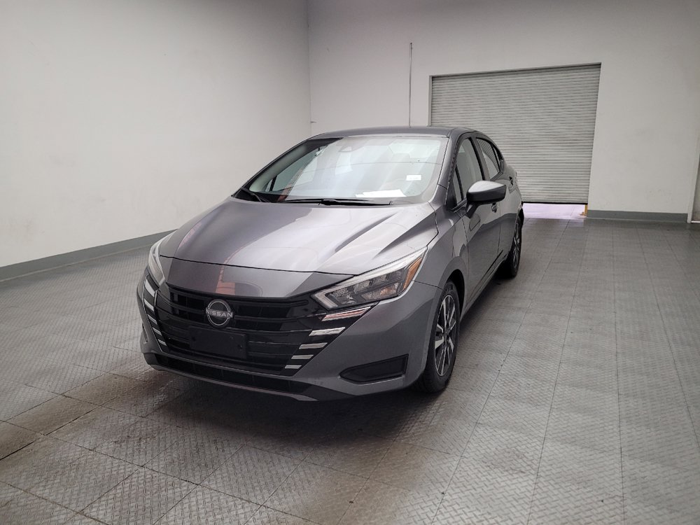 Used 2025 Nissan Versa SV FWD image 15