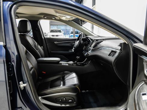 Used 2019 Chevrolet Impala Premier FWD image 33