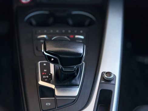 Used 2017 Audi A4 2.0T Ultra Premium w/ Convenience Package image 17