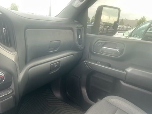 Used 2024 Chevrolet Silverado 2500 Custom w/ Custom Value Package image 14