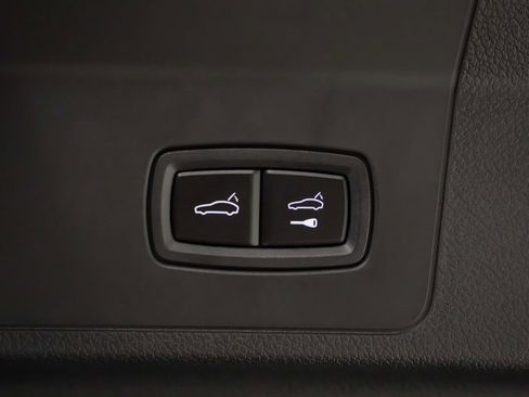 New 2025 Porsche Panamera 4 image 14