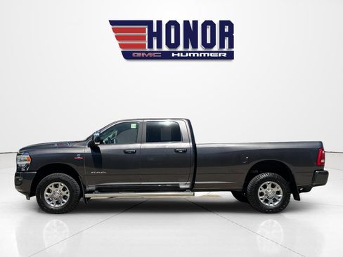Used 2024 RAM 3500 Laramie AWD/4WD image 7