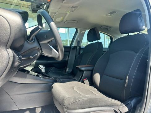 Used 2021 Kia Forte Sedan FWD image 7