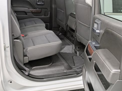 Used 2017 GMC Sierra 2500 SLE w/ HD SLE Preferred Plus Package image 20