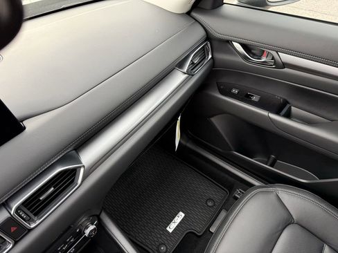 New 2025 MAZDA CX-5 AWD 2.5 S w/ Preferred Package image 28