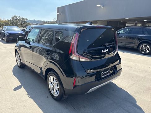 Used 2025 Kia Soul S image 8