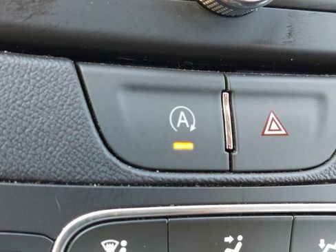 Used 2024 Chevrolet Malibu LT image 17