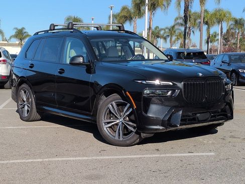 Certified 2024 BMW X7 xDrive40i w/ Executive Package image 2