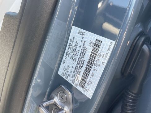 New 2026 Lincoln Nautilus Premier w/ Equipment Group 102A image 19