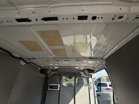 Used 2019 Ford Transit 250 130 Low Roof RWD image 13